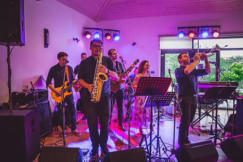 Kapela Kiks Brass na svatbě:  Koutečtí